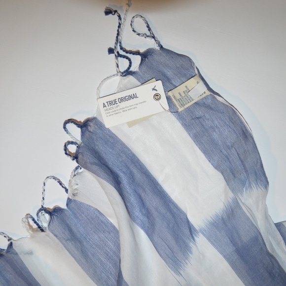 American Eagle Scarf Blue and White Striped - Picture 2 of 2